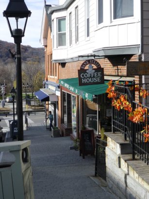 Bank Street Coffee House Street